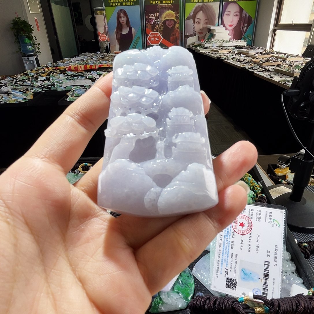 颈饰未镶嵌翡翠一