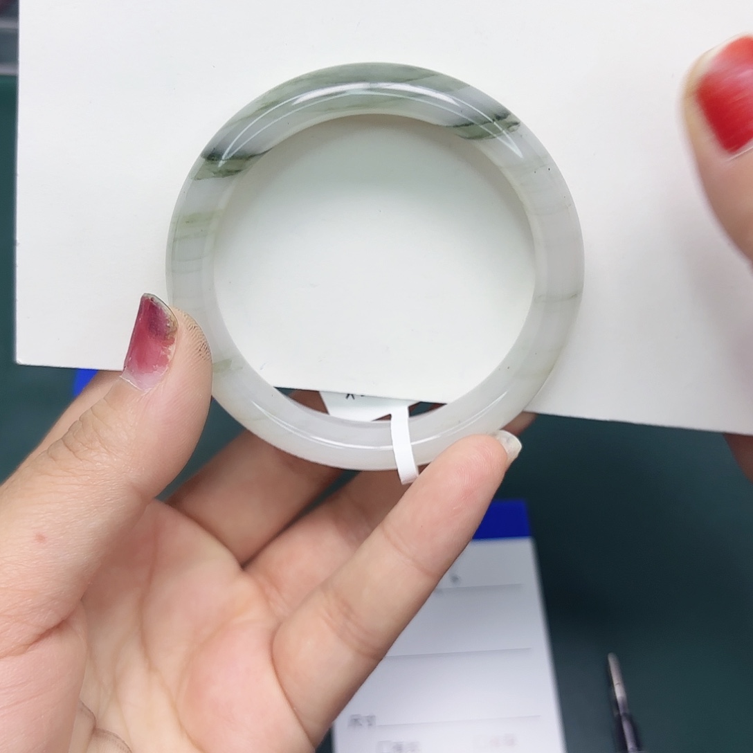 石英质玉未镶嵌手镯76/5455