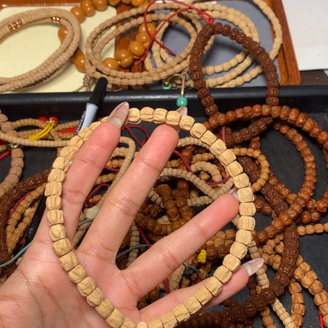 手串柏香籽/百香籽百香手持