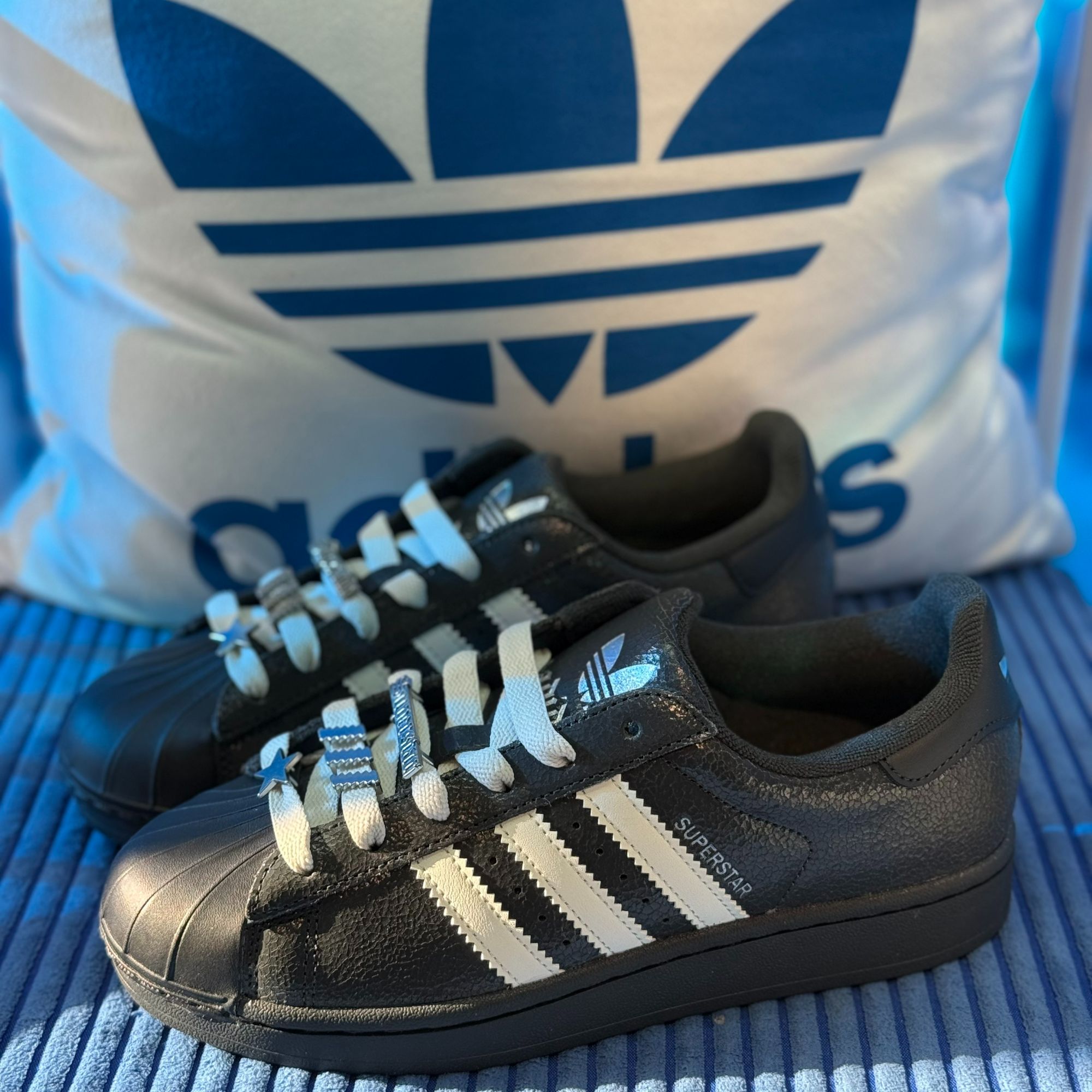 【滔搏联动】Adidas三叶草SUPERSTAR 2代百搭贝壳头运动板鞋IH1628