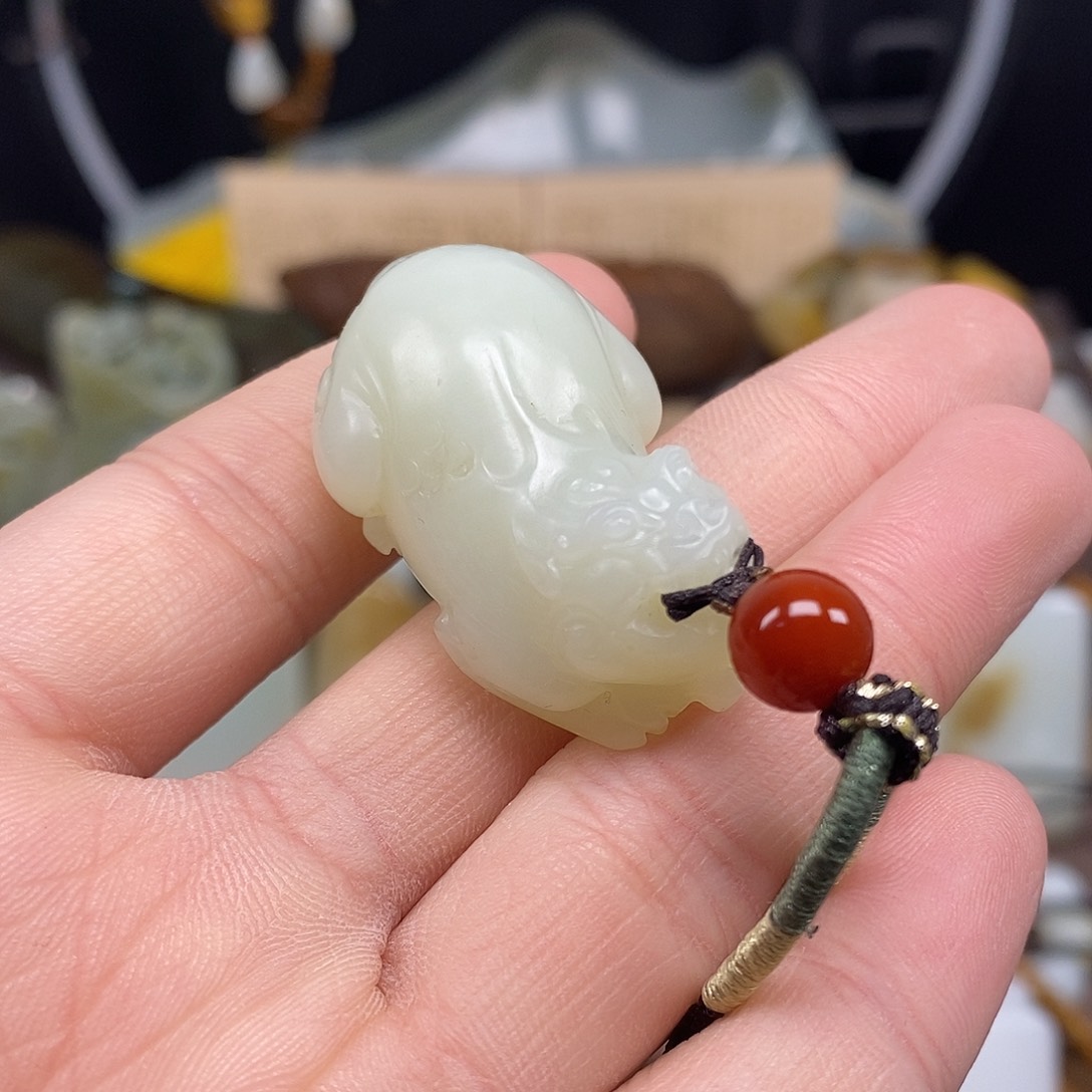 和田玉颈饰未镶嵌2