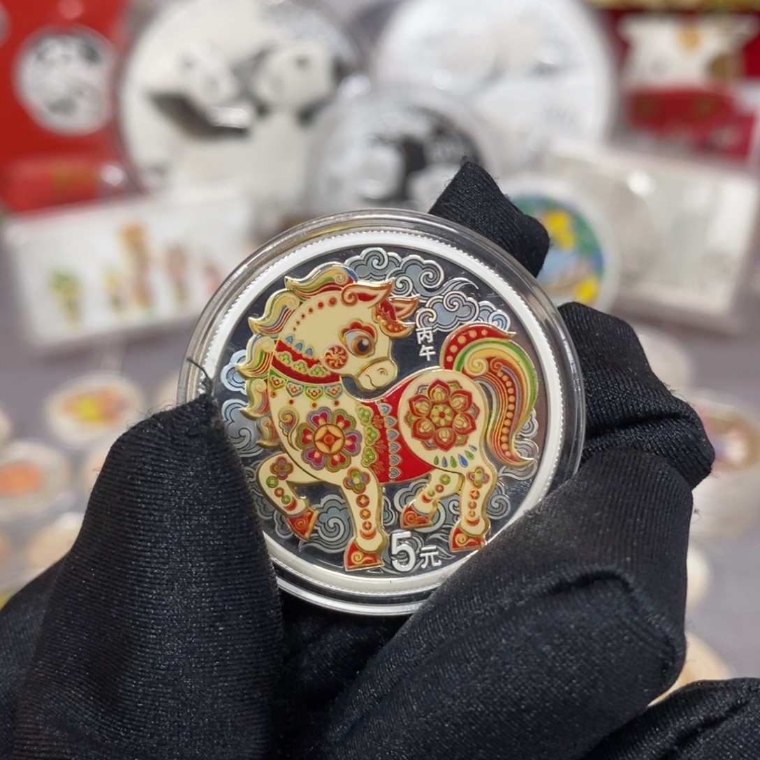 纯银26彩银马15克原证盒