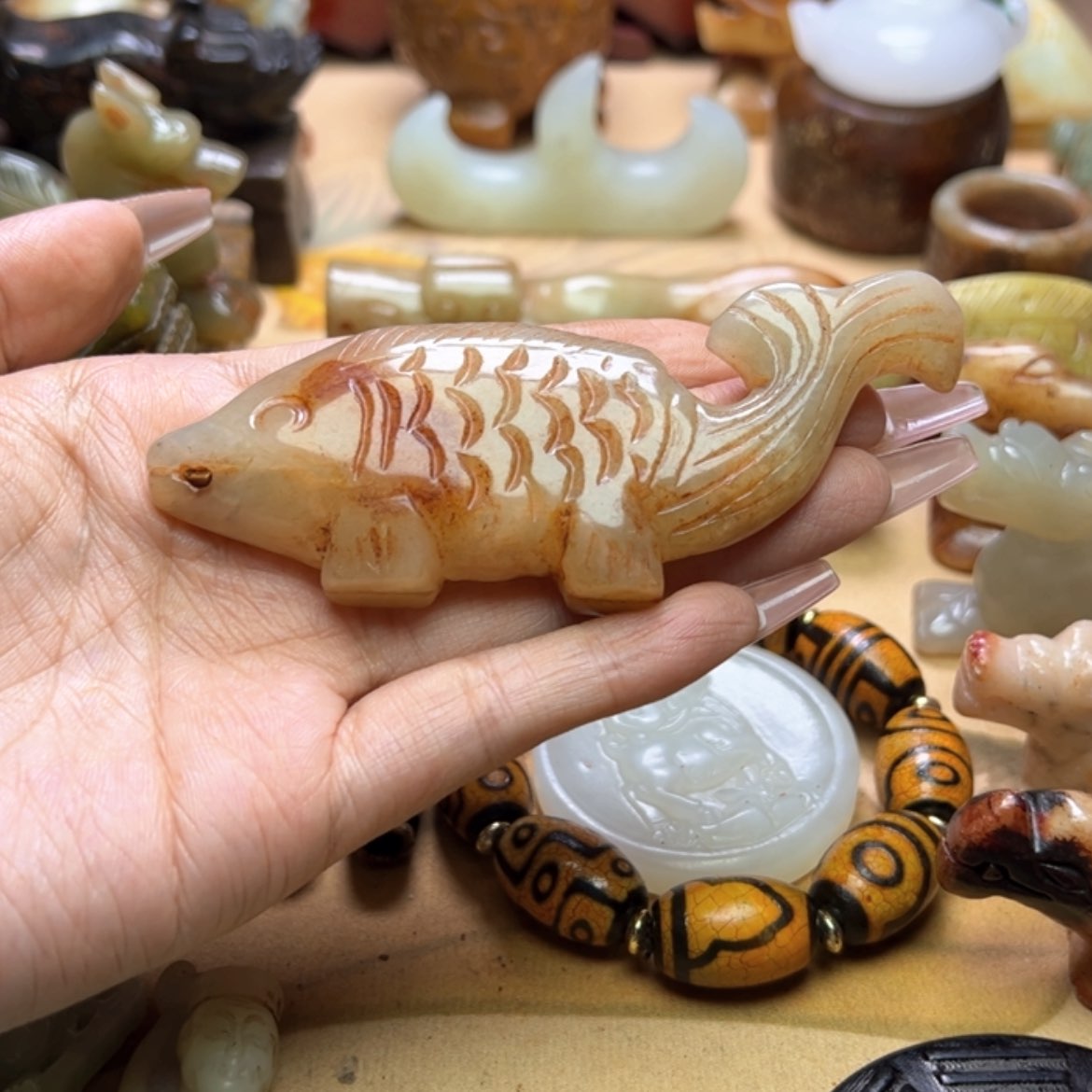 【闪购商品】蛇纹石玉颈饰未镶嵌