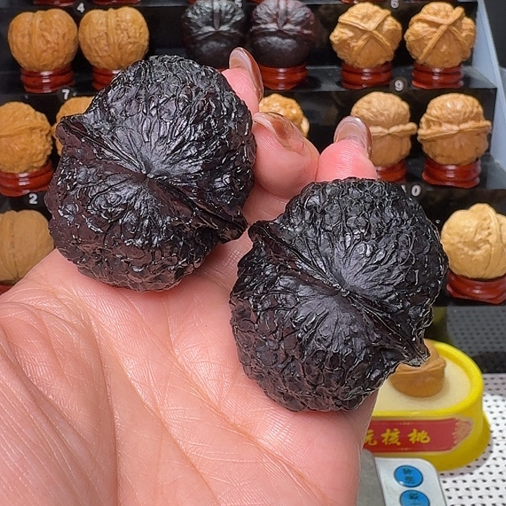 把件文玩核桃地闷金丝绣球47尺…………89号