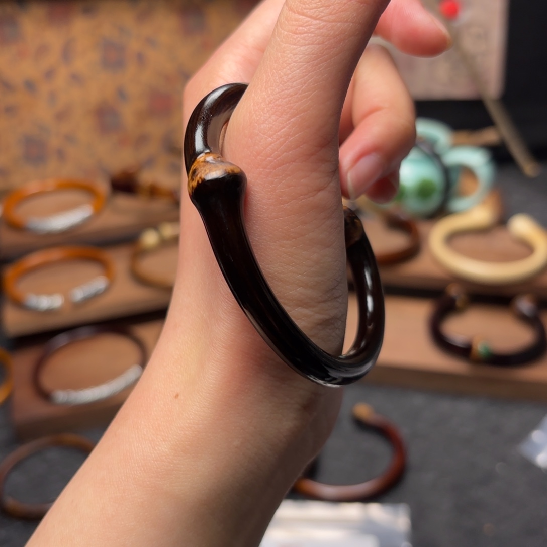 ⁿ***°木质非金属黑藤有节手镯