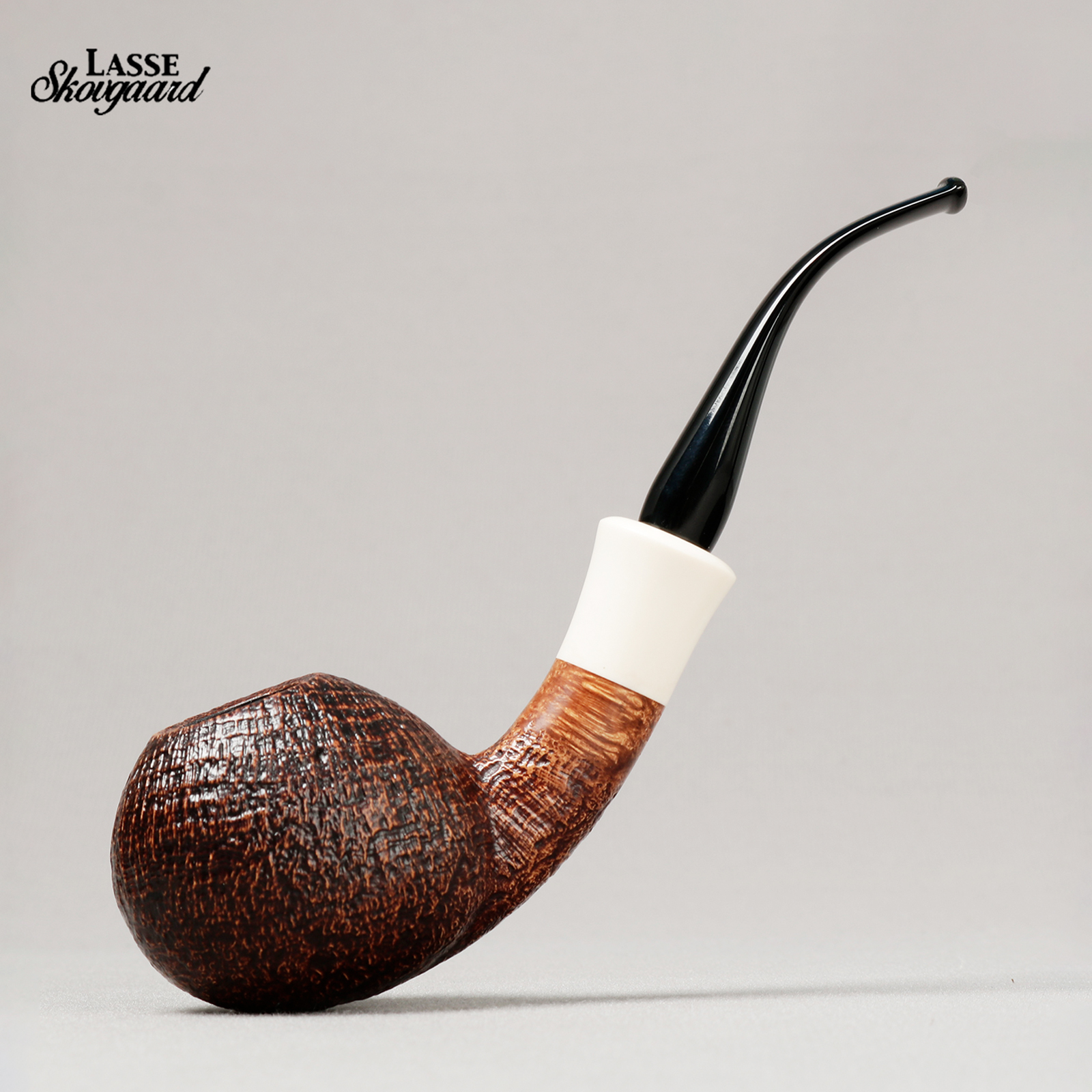 丹麦大师Lasse拉塞 喷砂大番茄弯斗 3mm 手工石楠木烟斗