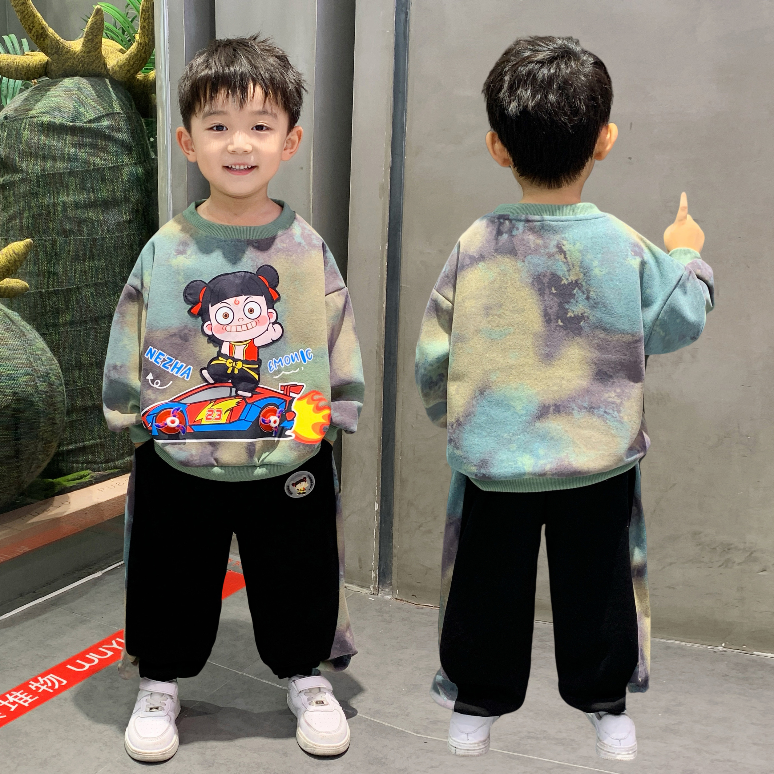 儿童哪吒衣服男童秋款哪吒套装2025新款洋气春秋季男孩卡通两件套