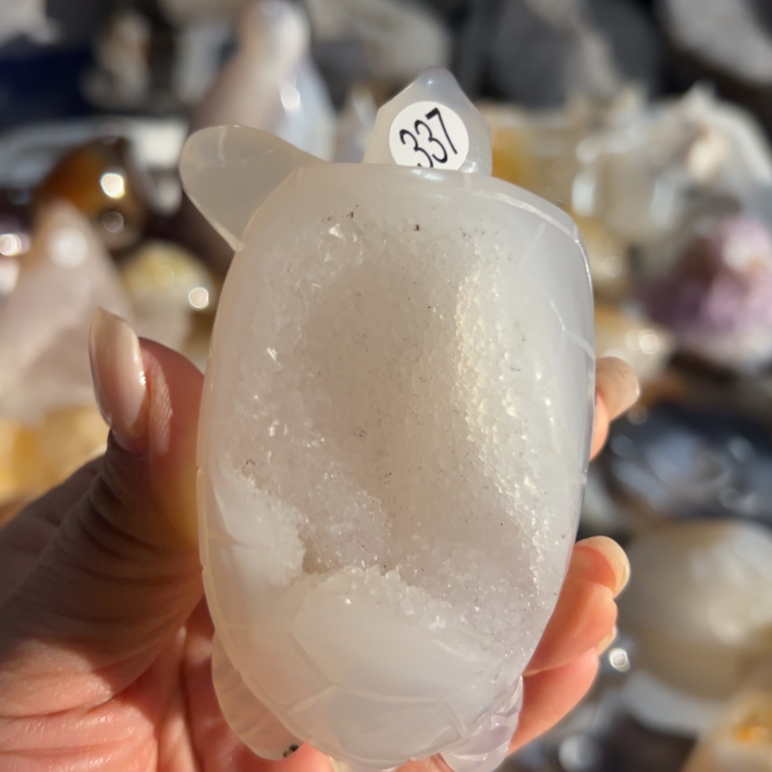 玛瑙/玉髓未镶嵌雕刻件