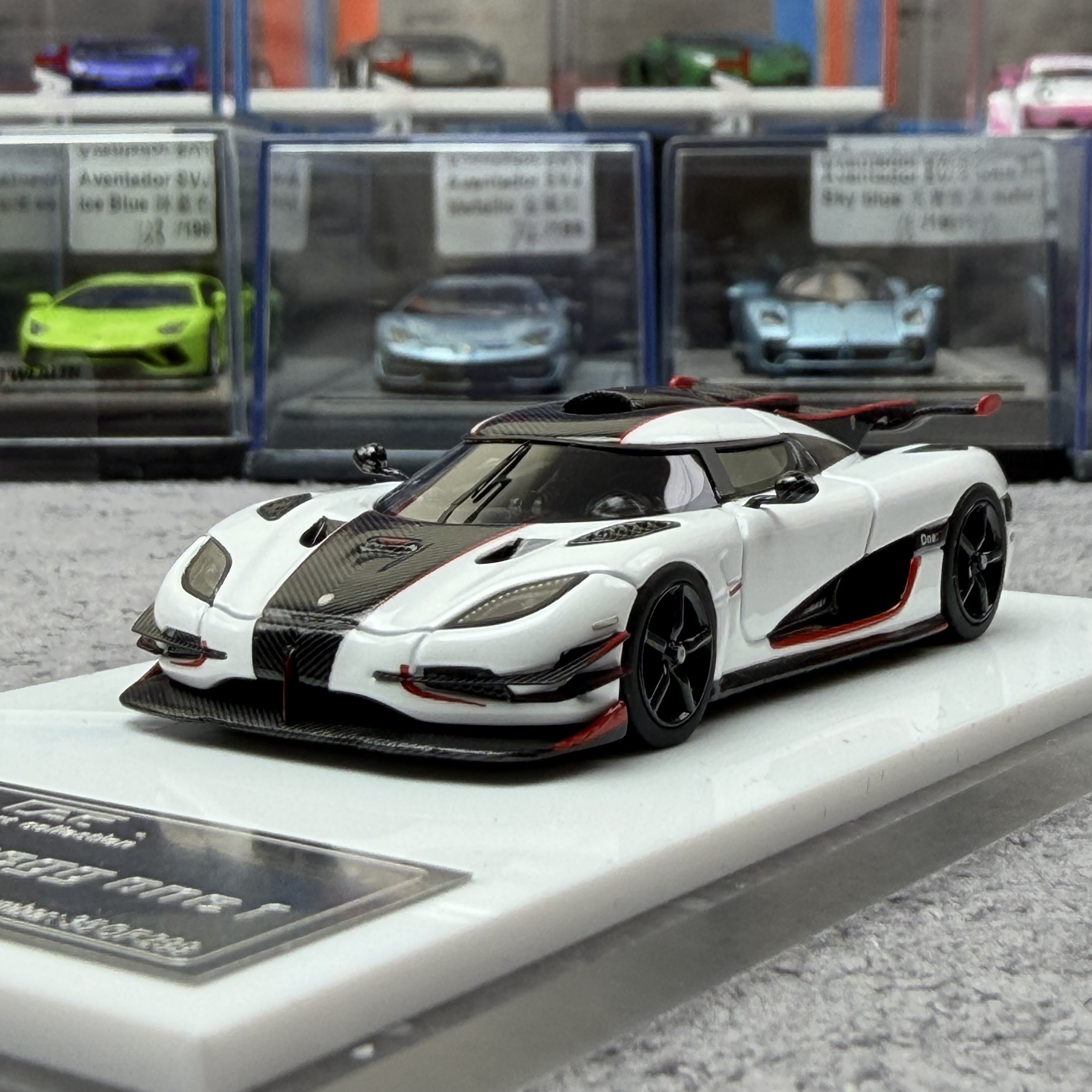 CAC 1:64 柯尼塞格Koenigsegg ONE1 限量收藏树脂汽车模型VMB全新