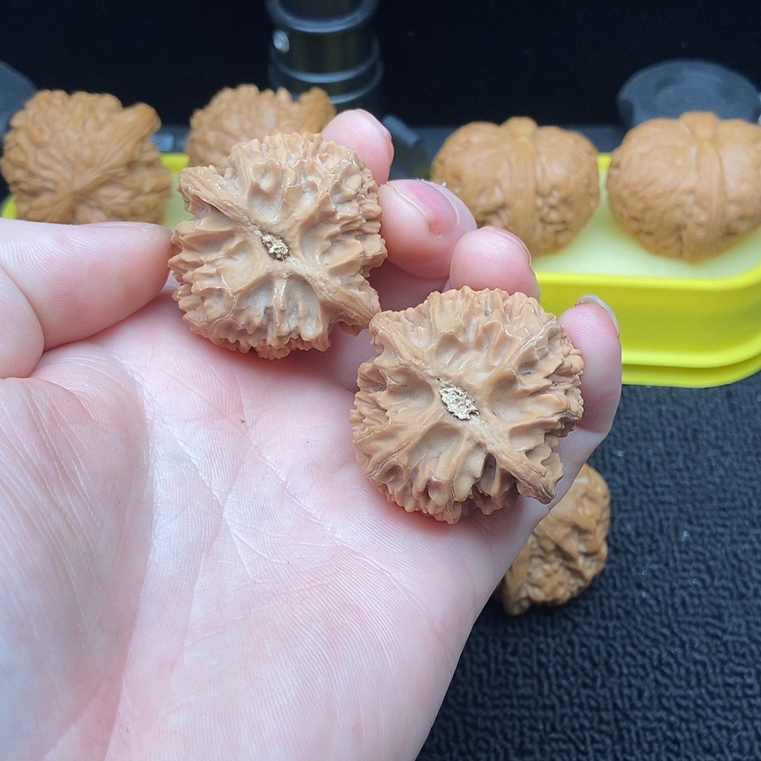 核桃文玩核桃把件苹果园42