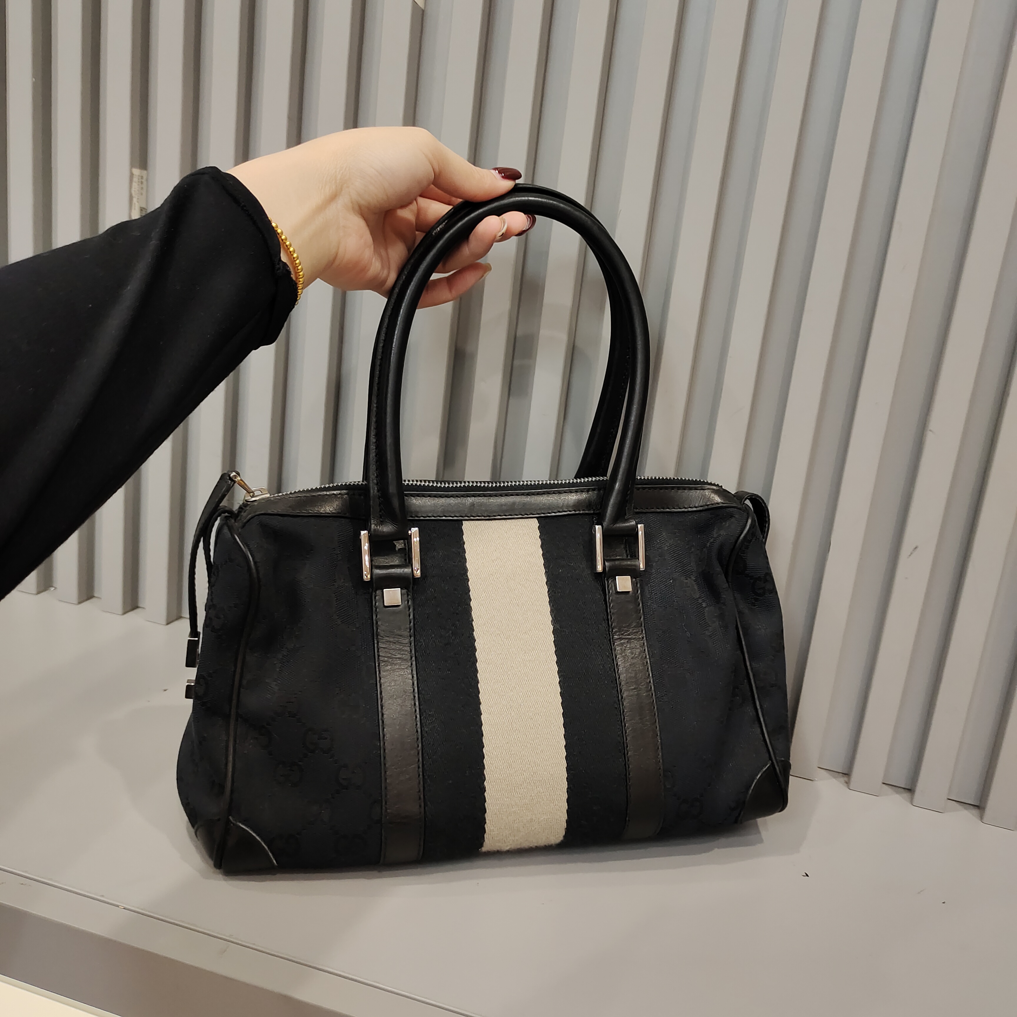 95新 GUCCI/古驰 兔兔奢欣欣/古驰手提包/240313179