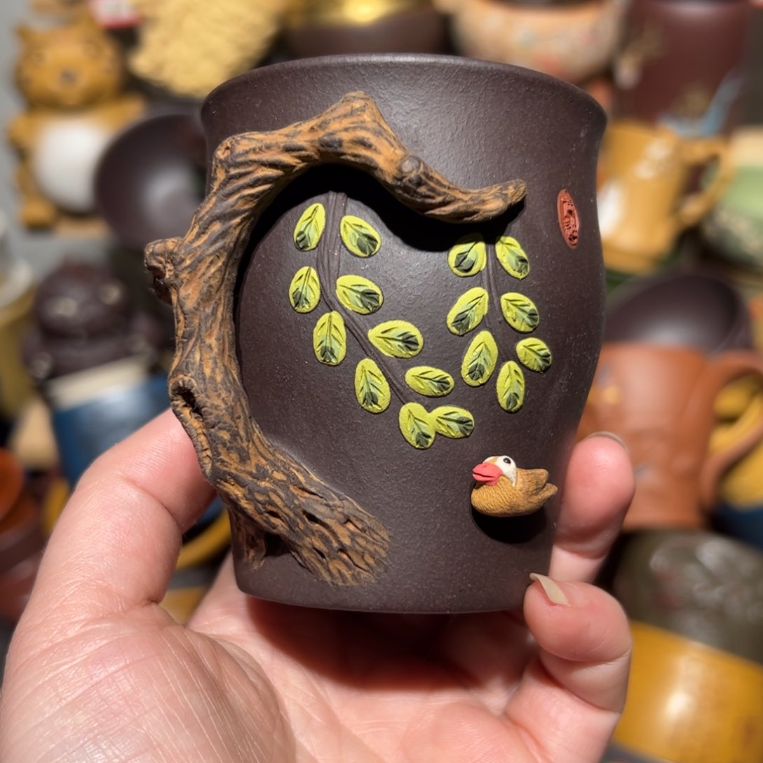 紫砂茶杯宜兴紫砂抓主人杯