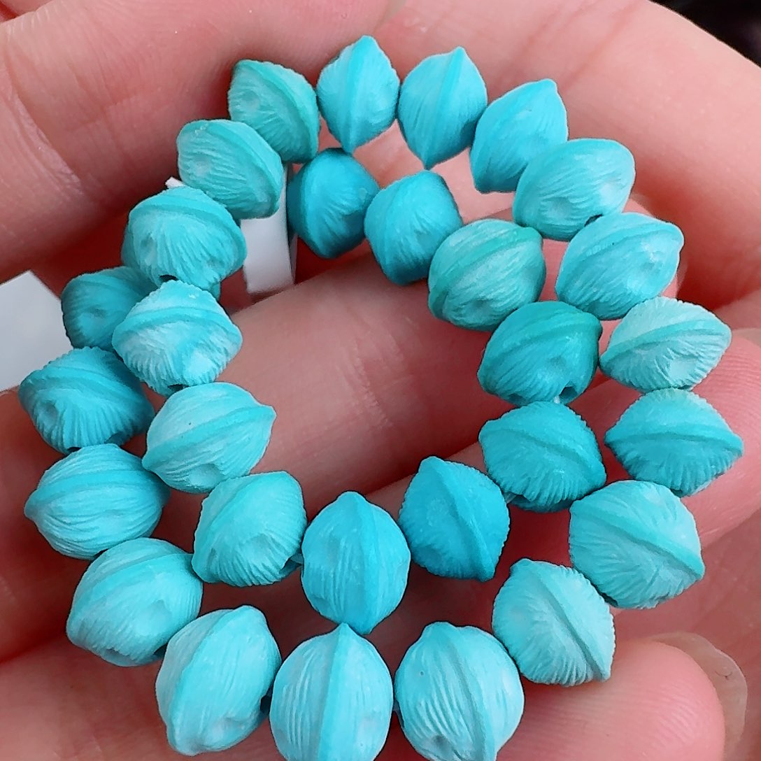 未镶嵌绿松石珠宝奇石