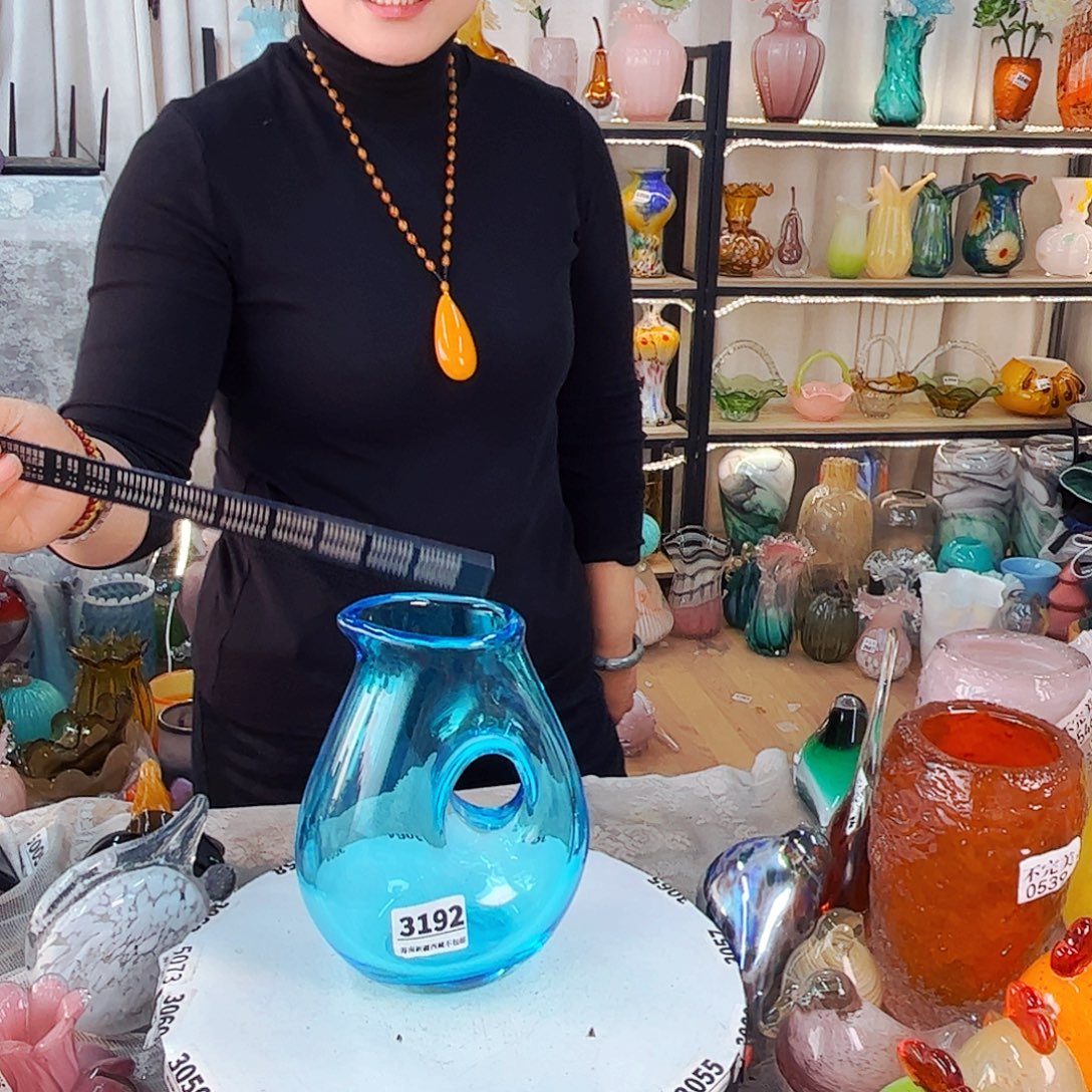 花瓶家悦琉璃工艺品