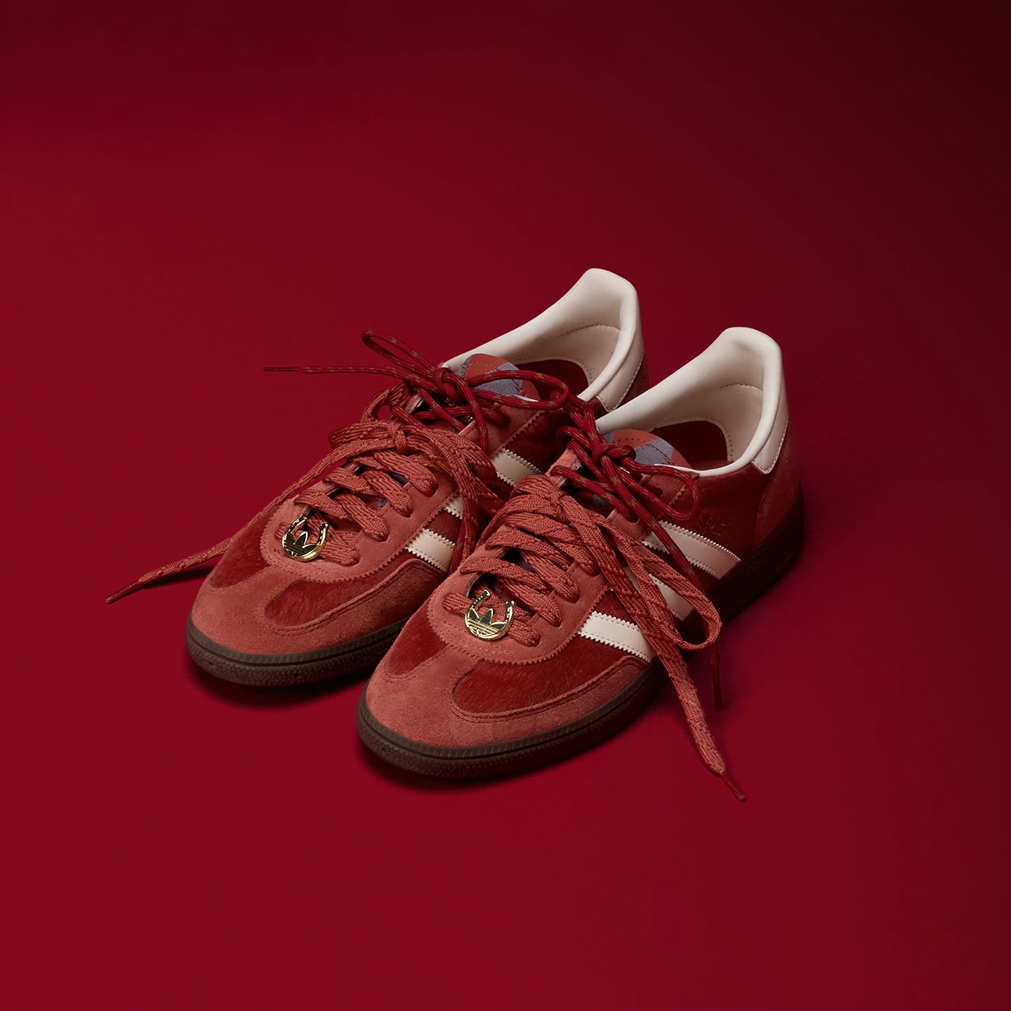 adidas/阿迪达斯2026春中性【新年款】HANDBALL经典运动板鞋 KJ6299