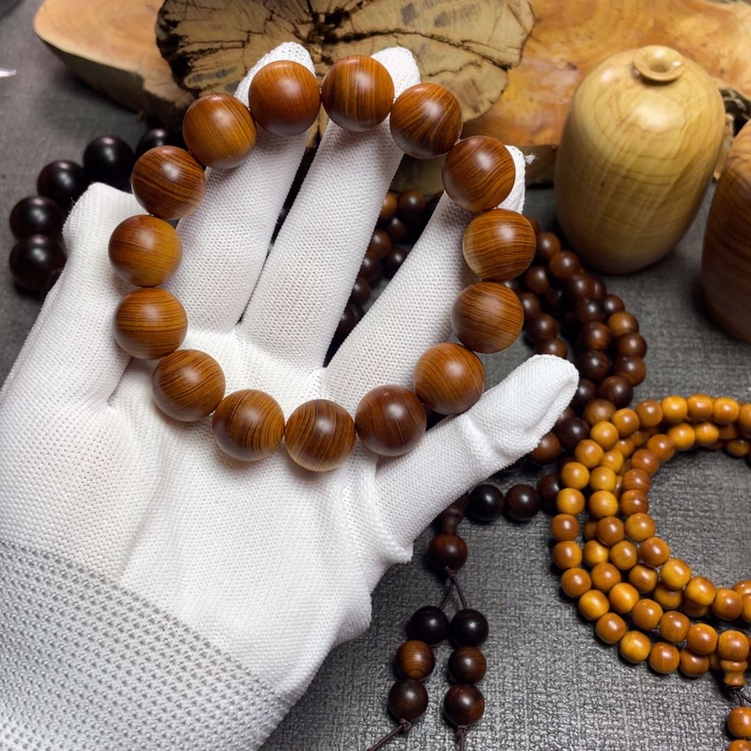 阿***。柏木（崖柏）1.5干黑油茶料