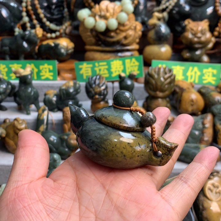 岫岩河磨玉（透闪石质玉）手把件未镶嵌