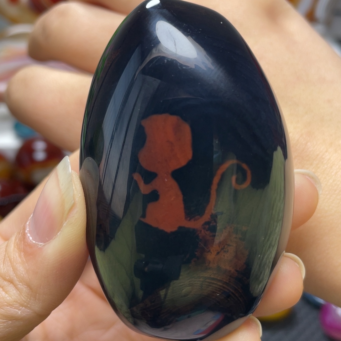 敬***石玛瑙/玉髓未镶嵌珠宝奇石