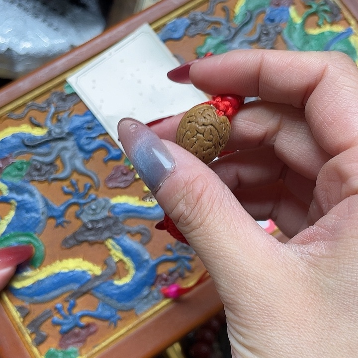 吊坠橄榄核小桃核，小桃核，转转链接……