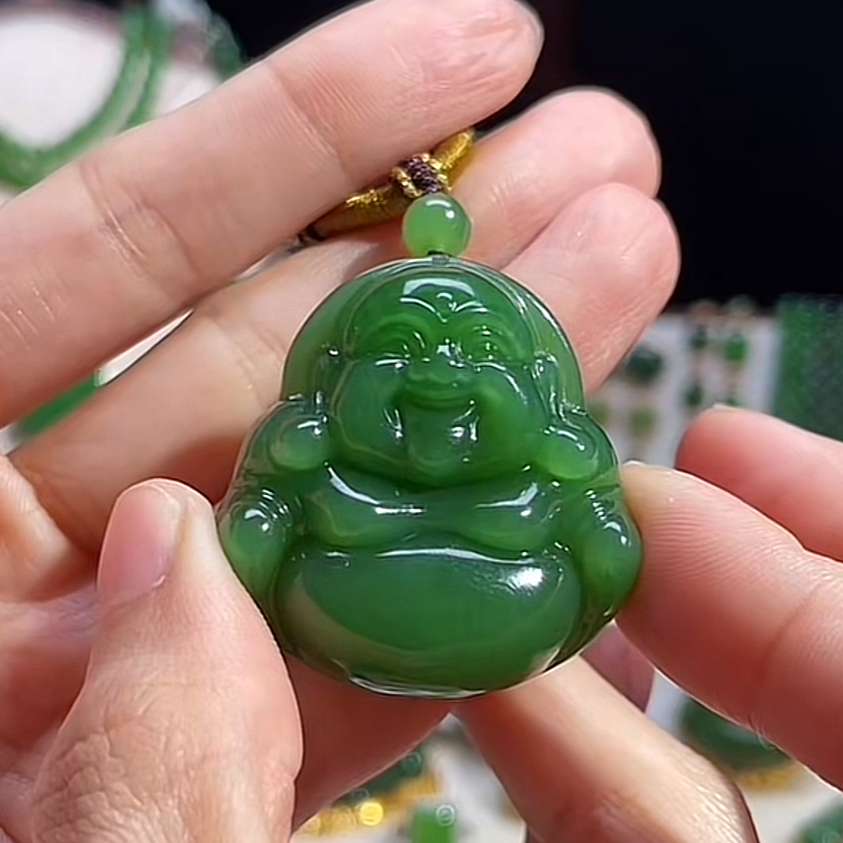 和田玉碧玉佛公裸石