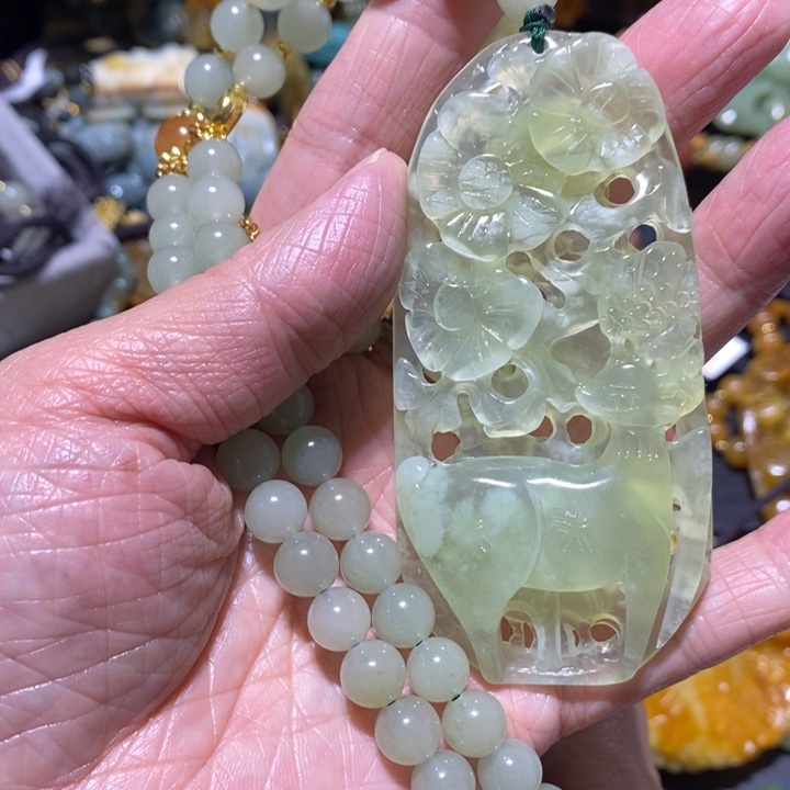 岫玉岫玉吊坠未镶嵌