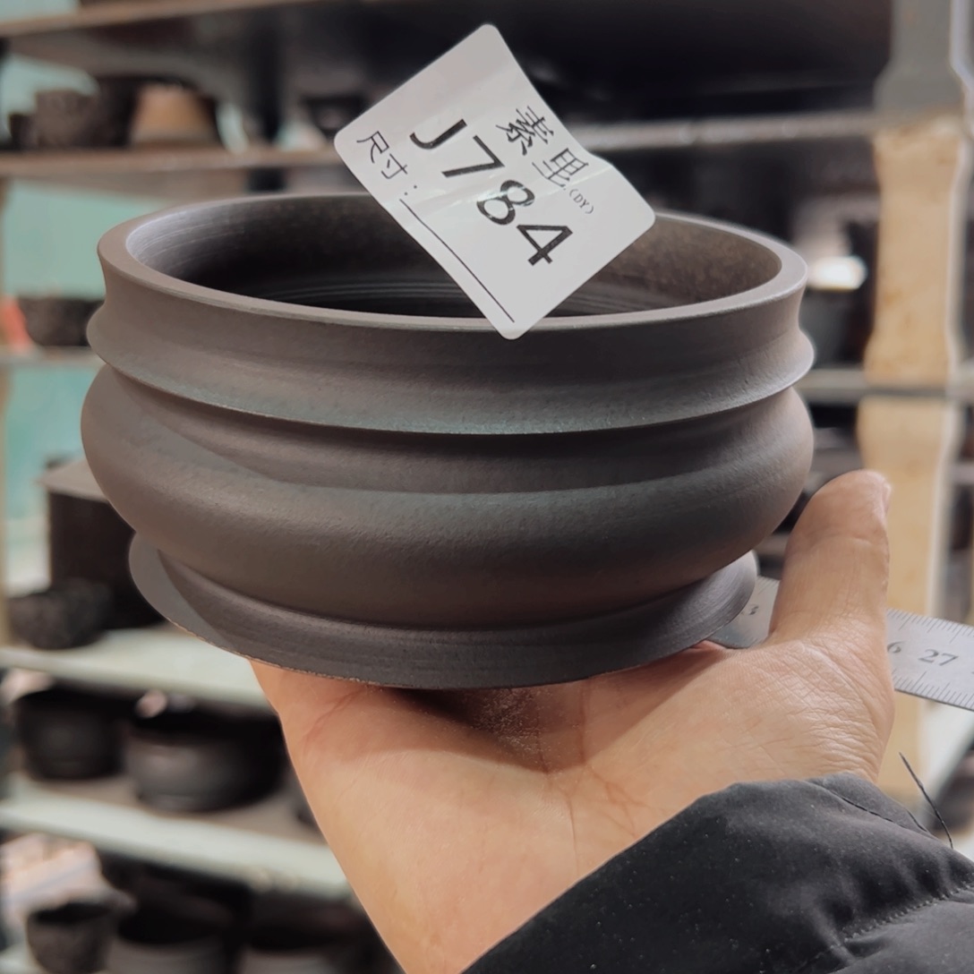 景德镇手工素里内口12.7高7瑕疵