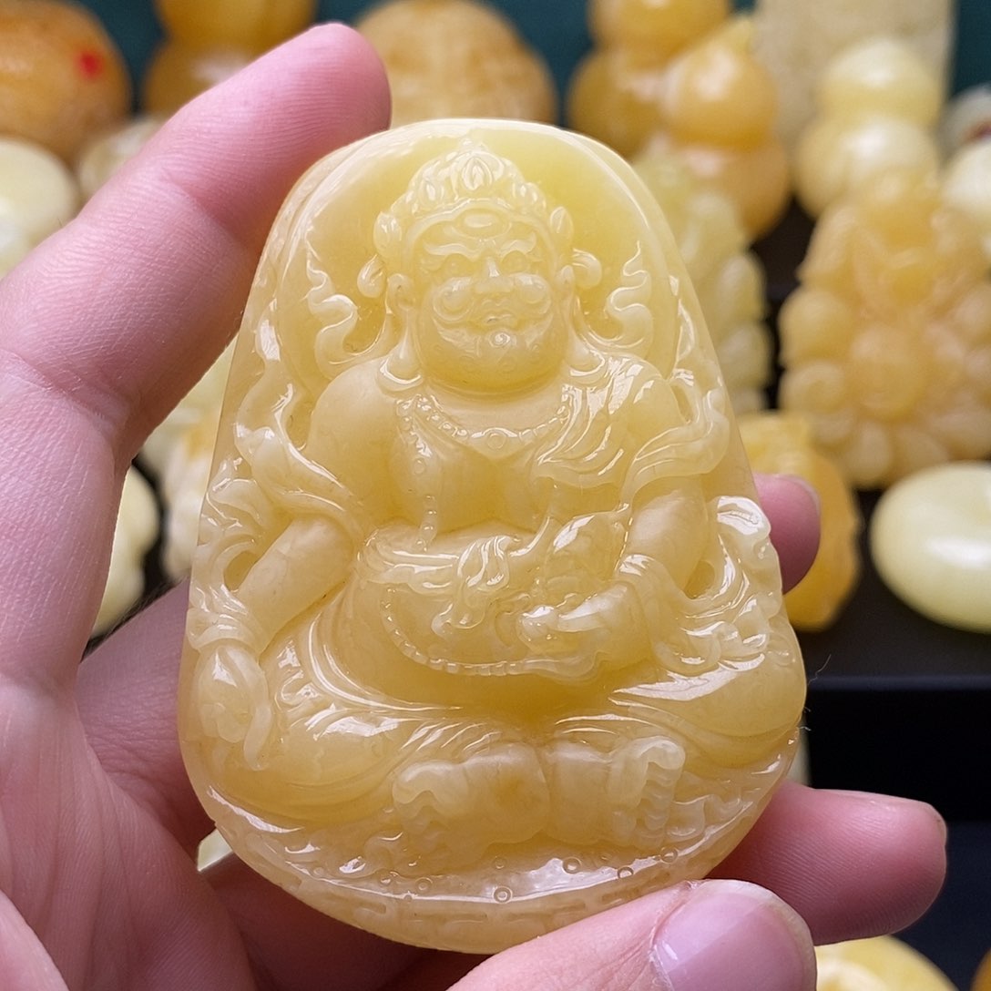 琥珀颈饰未镶嵌琥珀蜜蜡吊坠