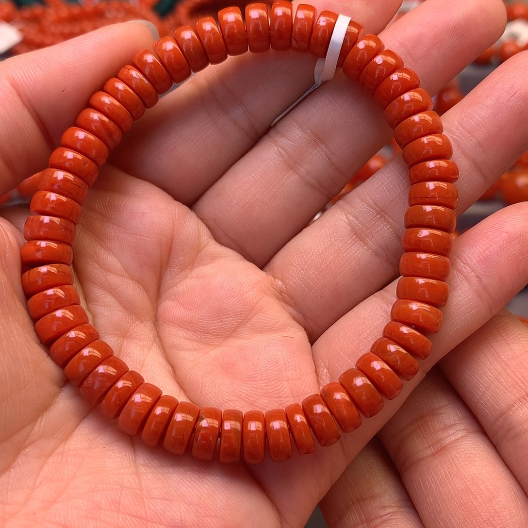 南红玛瑙未镶嵌瓦西卡8柿子红片片