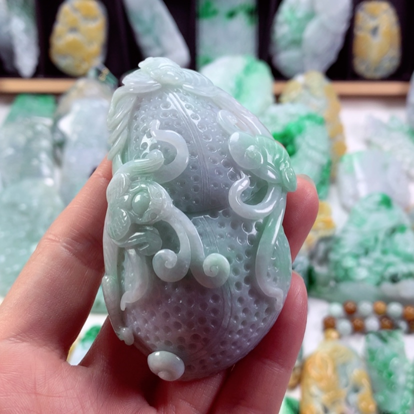 【闪购商品】翡翠吊坠(不含链)未镶嵌