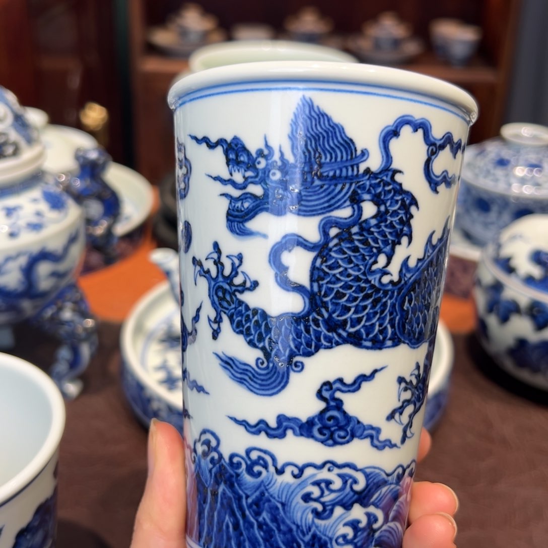 青花雯华堂手绘杯杯