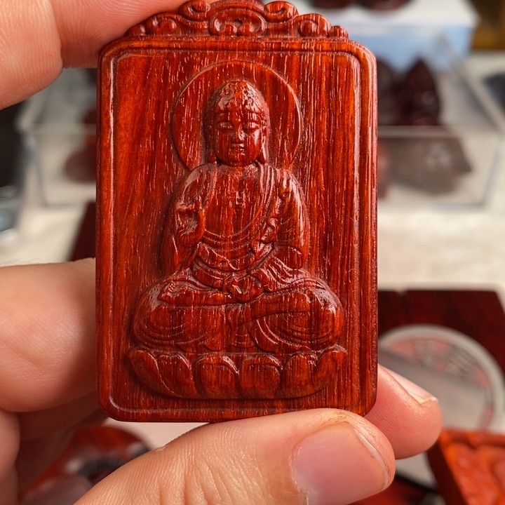 檀香紫檀（小叶紫檀）如*覌
