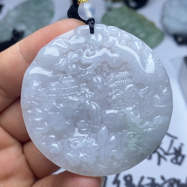 翡翠未镶嵌颈饰翡翠
