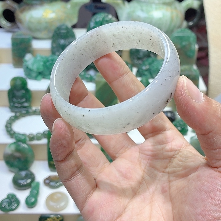 听***雨独山玉未镶嵌手镯59圈口