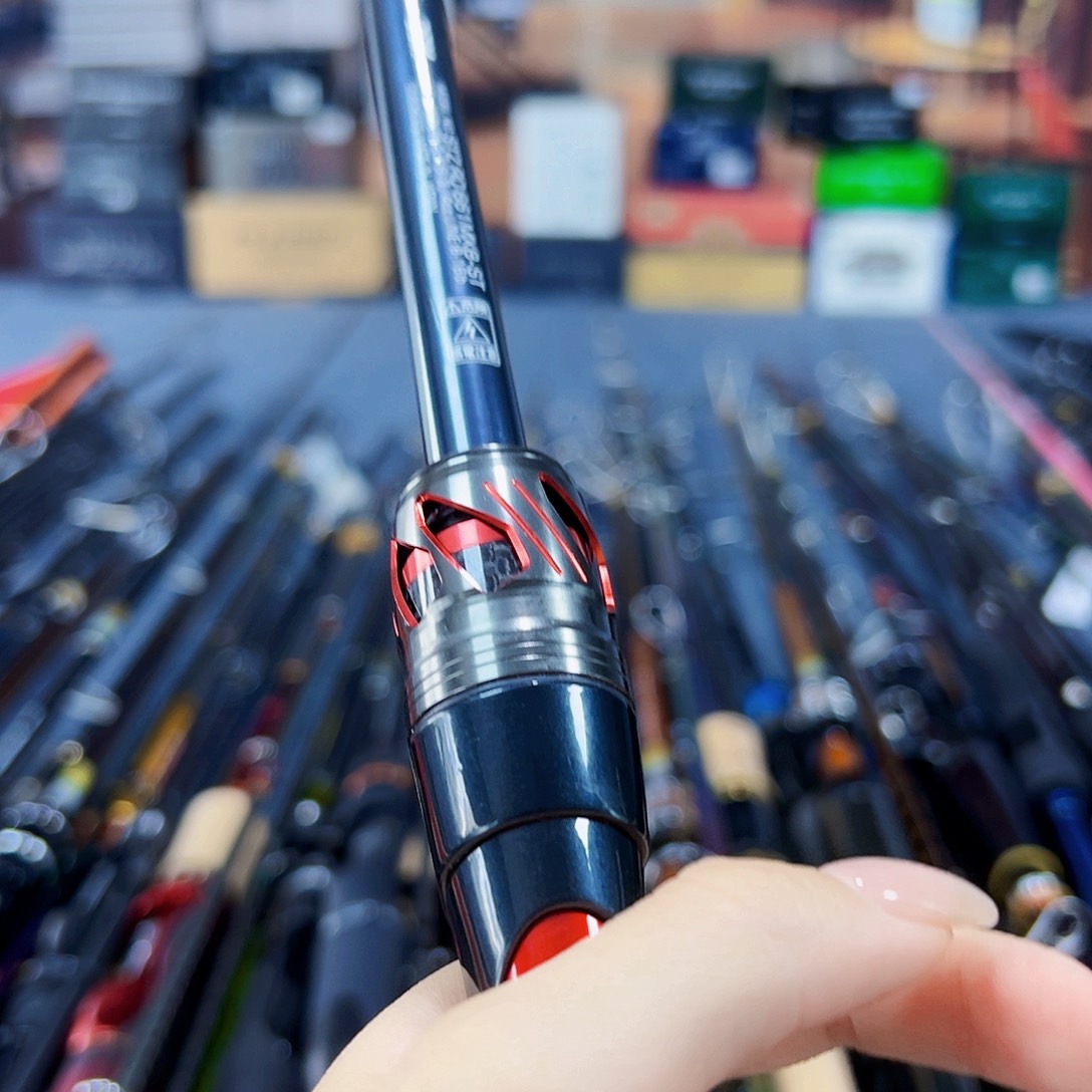 凯****3.8m碳素路亚198m四弟子