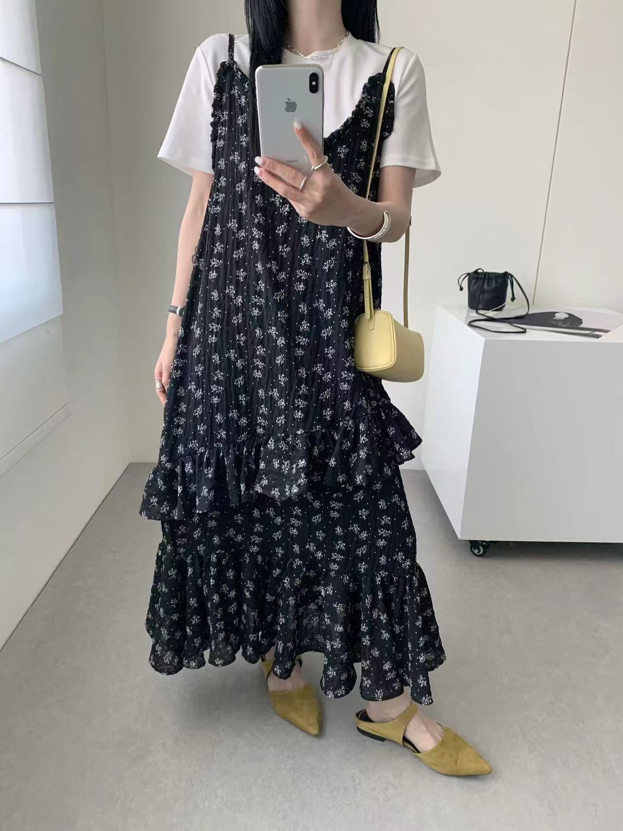 【838】女#短袖上衣+吊带裙【套装】