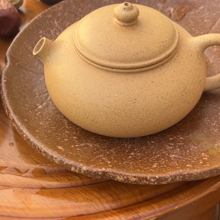 茶壶紫砂芝麻段扁西施150cc