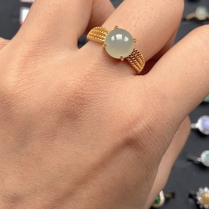 翡翠未镶嵌戒指戒指