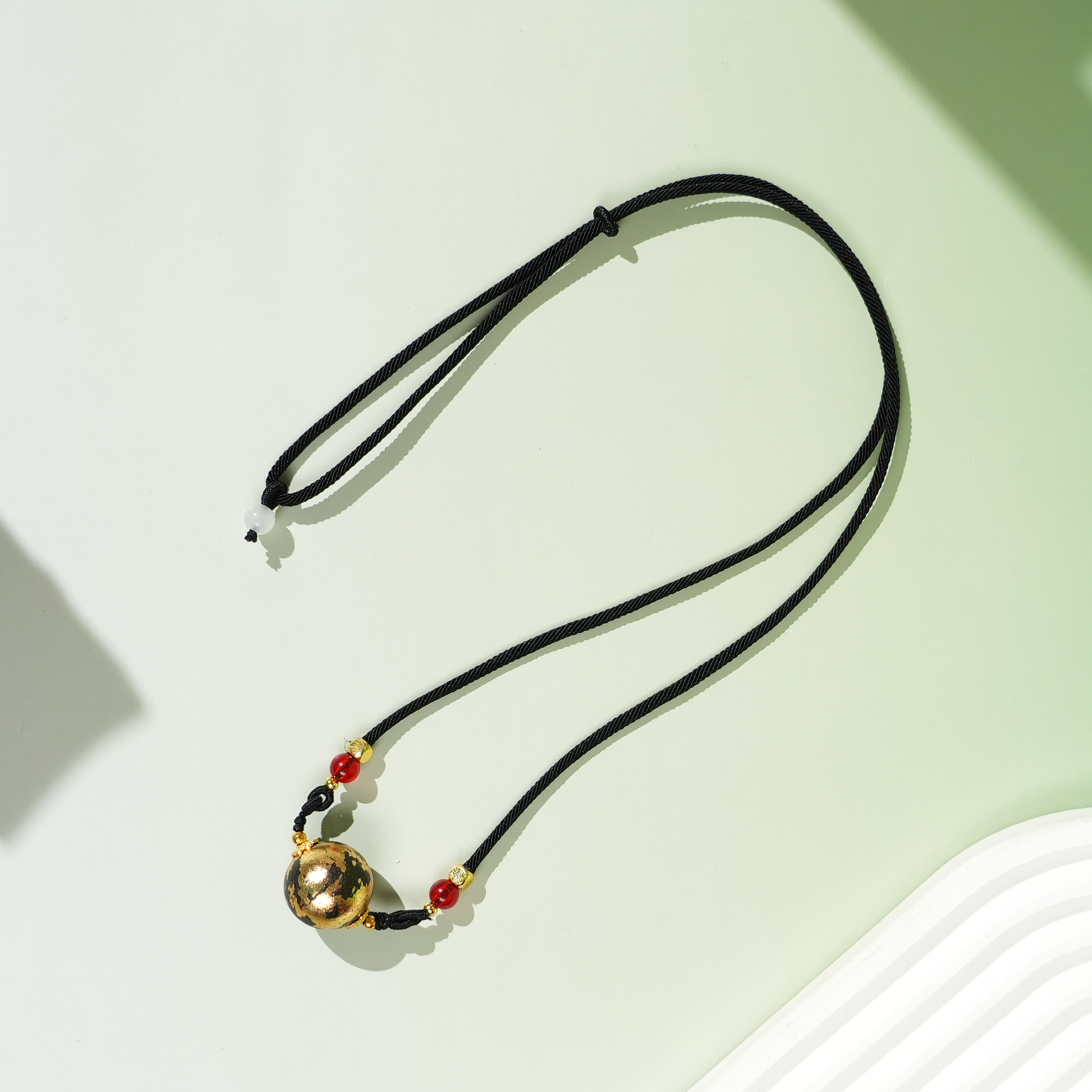 【靈芳・丹檀护心】非遗古方｜宁心护心｜古法合香珠