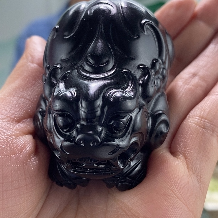 和田玉把件未镶嵌微瑕