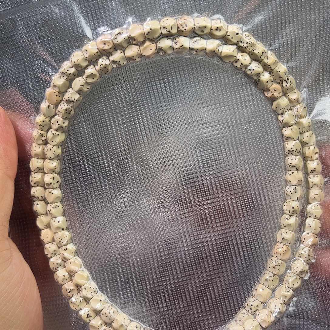 原生态走色无相，108-6×5有个别籽发红，介意勿拍