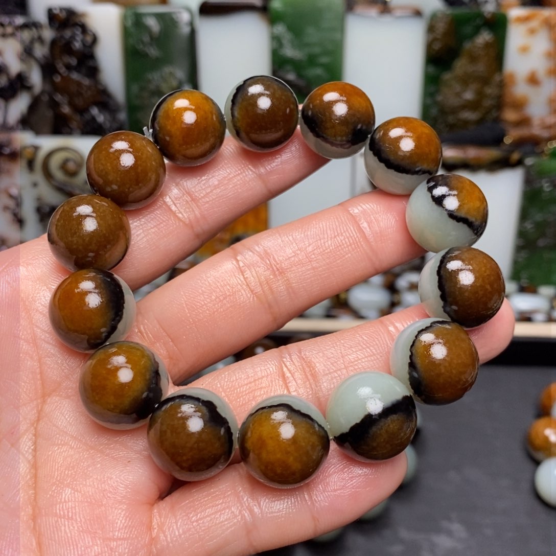 和田玉颈饰未镶嵌u****k