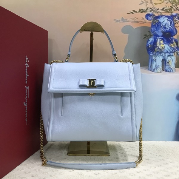 95新/菲拉格慕/市场价68888/包包/250216MM0018