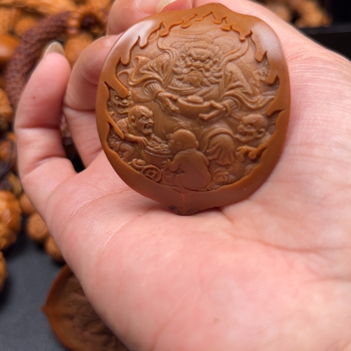 吊坠猴头核桃橄榄