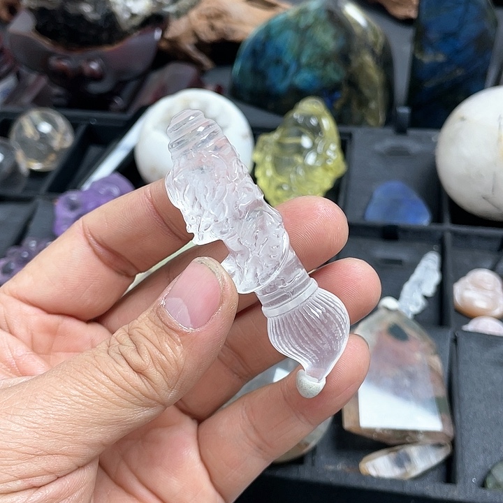 水晶水晶摆件未镶嵌女****)