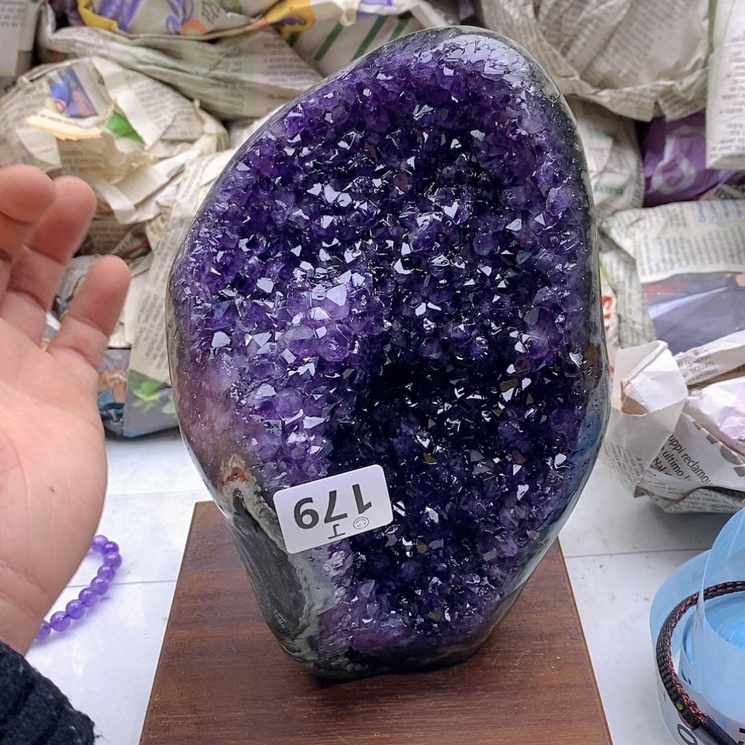 紫晶大型摆件（非配饰）未镶嵌