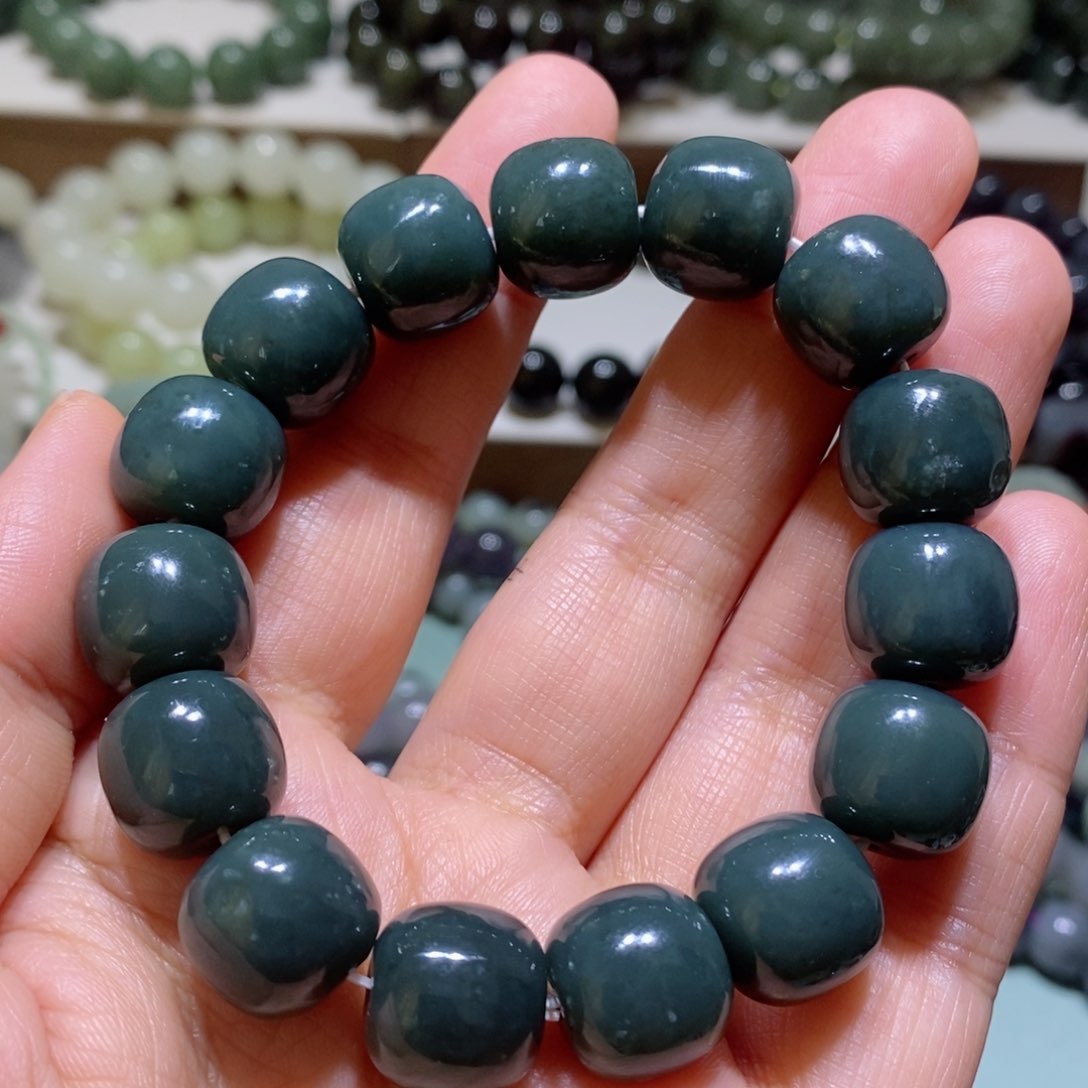 和田玉手链未镶嵌