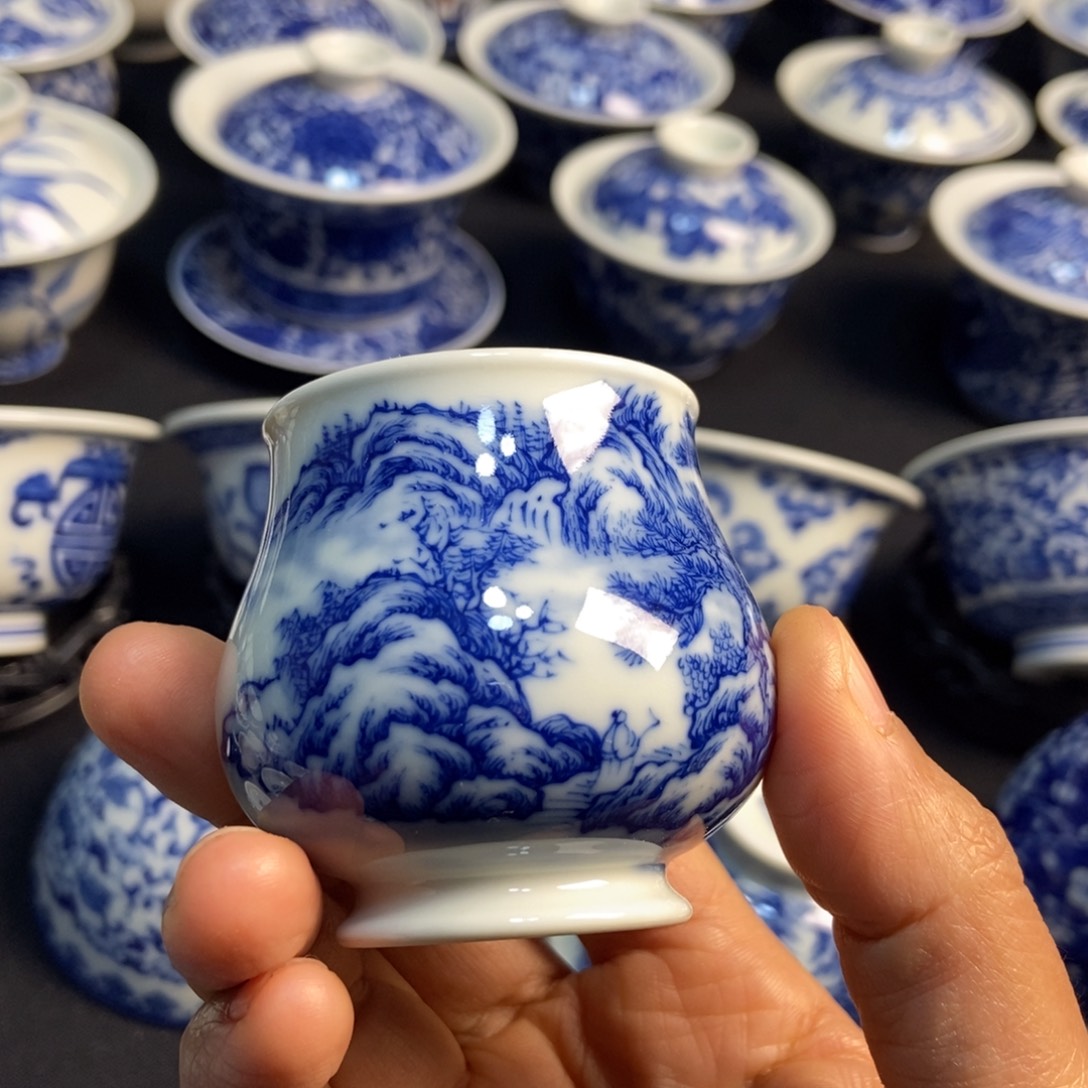 陶瓷柴青花山水主人杯