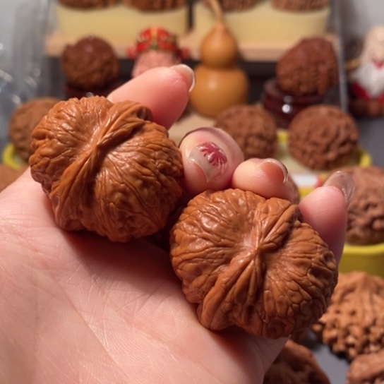 文玩核桃吊坠39平谷元宝