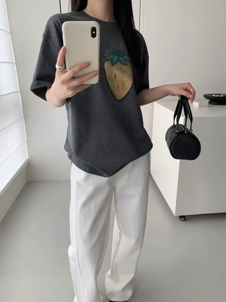 91033 黄草莓字母T