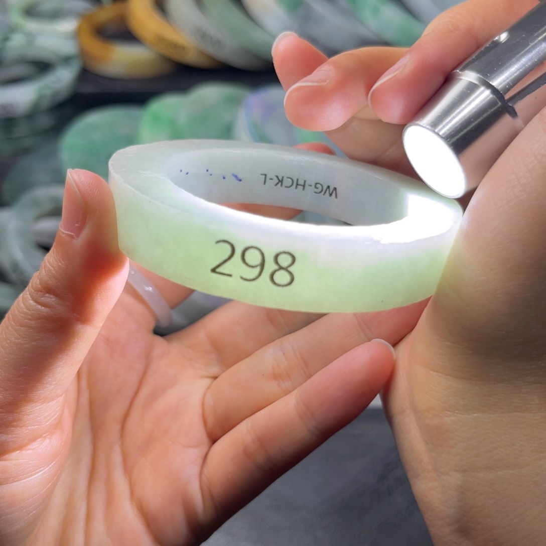 定制翡翠翡翠手镯未镶嵌